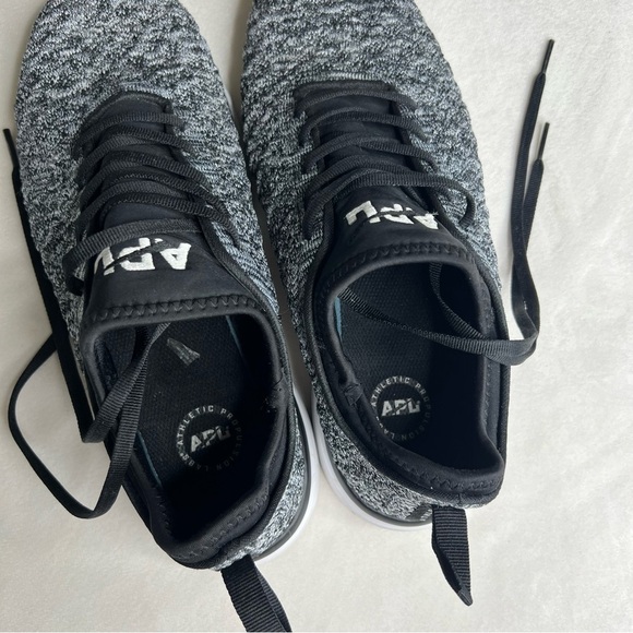 APL Black & White & Melange Techloom Phantom Sneaker - Picture 5 of 11